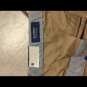 Old navy khaki shorts